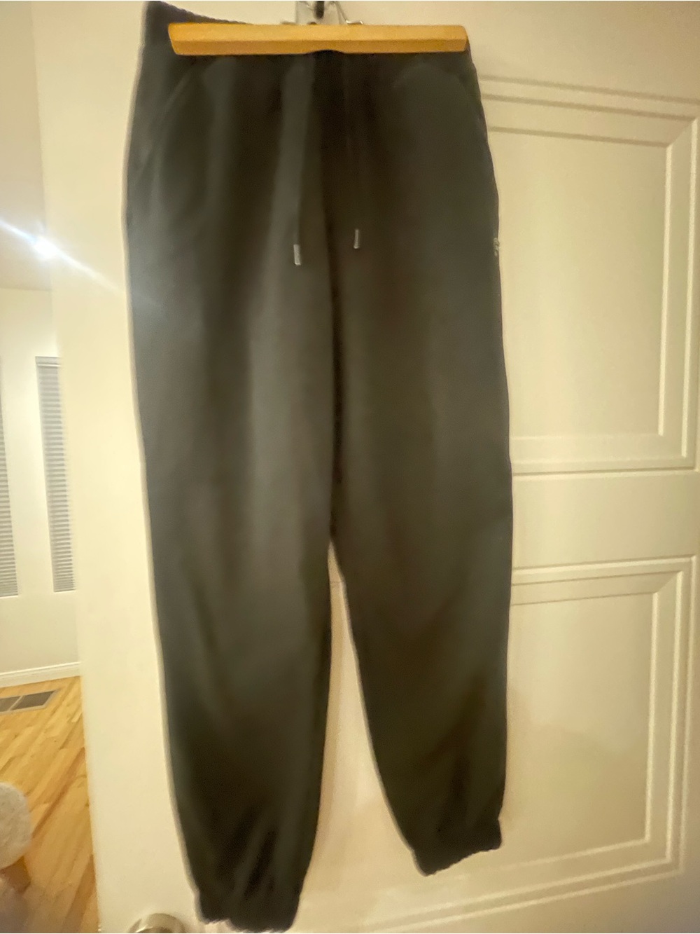 Fabletics Women’s Black Jogger Sweatpants - Casual Drawstring Comfort-Size XS